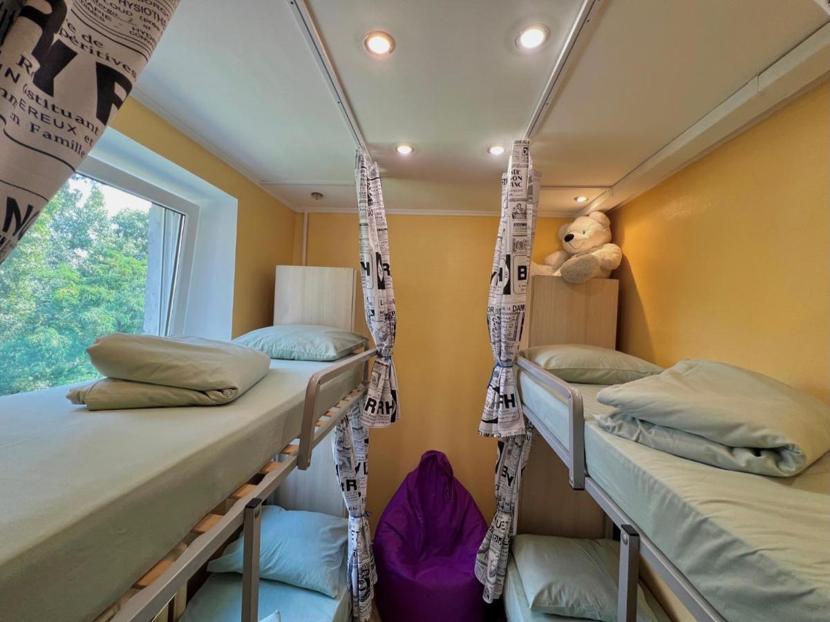 Pechersky Hostel Kijów Zewnętrze zdjęcie